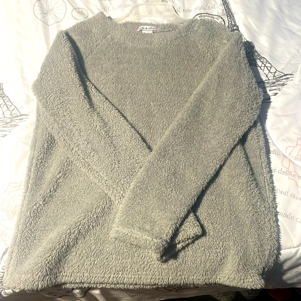 Grey fuzzy sweater, size small 100% polyester